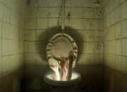 Toilet Ini Mengeluarkan Suara Panggilan… dan Tak Ada Siapa pun di Dalamnya