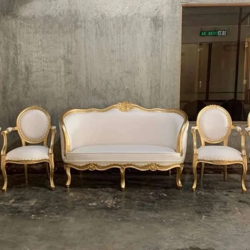 Kenapa Kursi Ini Dilarang Diduduki? Jawabannya Bikin Merinding